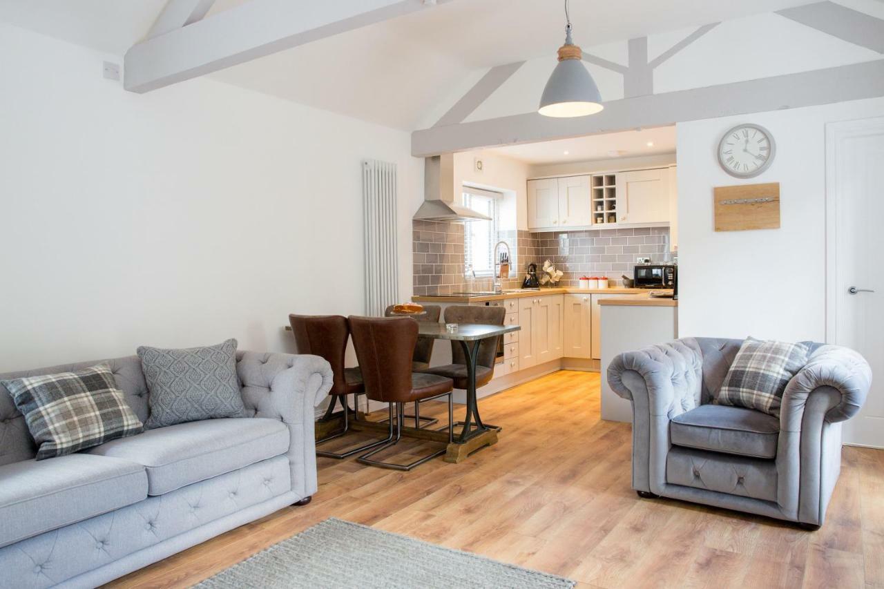 Thrush Nest Cottages - Wren Cottage Sleeps 4, 2 Bedrooms & Stable Cottage Sleeps 2, 1 Bedroom 约克 外观 照片