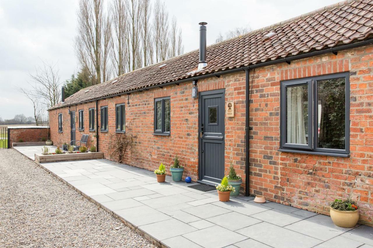 Thrush Nest Cottages - Wren Cottage Sleeps 4, 2 Bedrooms & Stable Cottage Sleeps 2, 1 Bedroom 约克 外观 照片